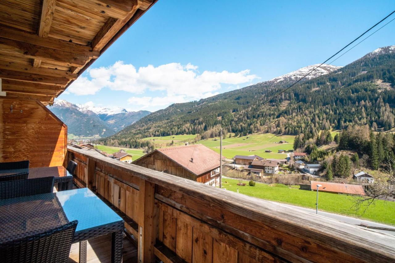 Alpen Gasthof Apartments Hohe Burg Trins Buitenkant foto