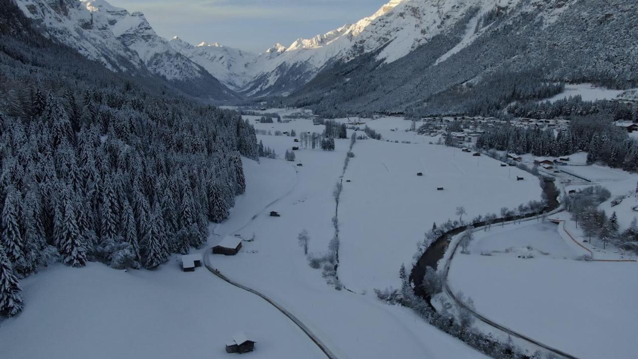 Alpen Gasthof Apartments Hohe Burg Trins Buitenkant foto