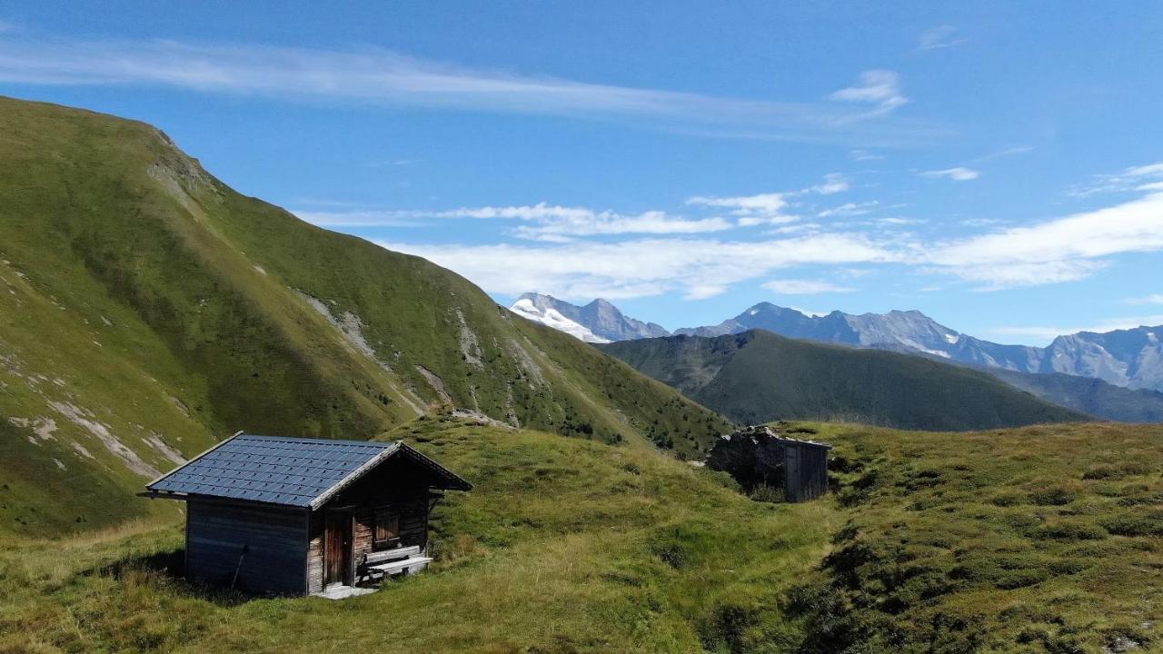 Alpen Gasthof Apartments Hohe Burg Trins Buitenkant foto