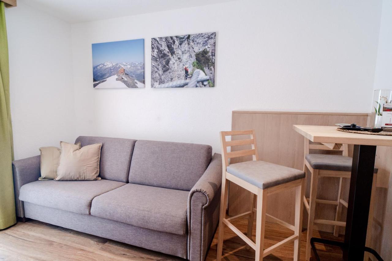 Alpen Gasthof Apartments Hohe Burg Trins Buitenkant foto